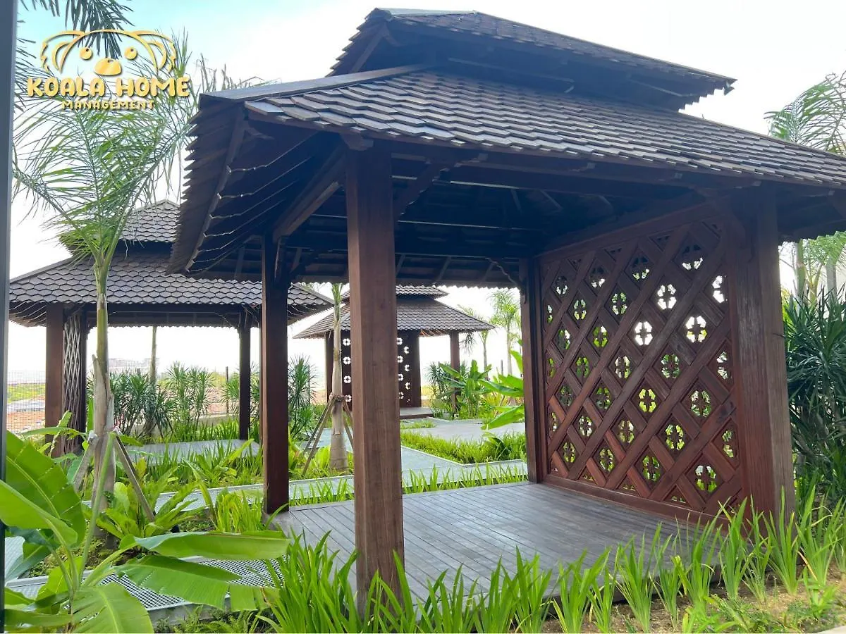 New!! I Bali B2806 I Video Games I Board Games I 2-5Pax I Kaws Black Golden I 5Minjonker Malacca 0*,